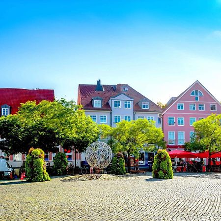 Ferienwohnung Weitblick In Waren Waren  Exterior foto