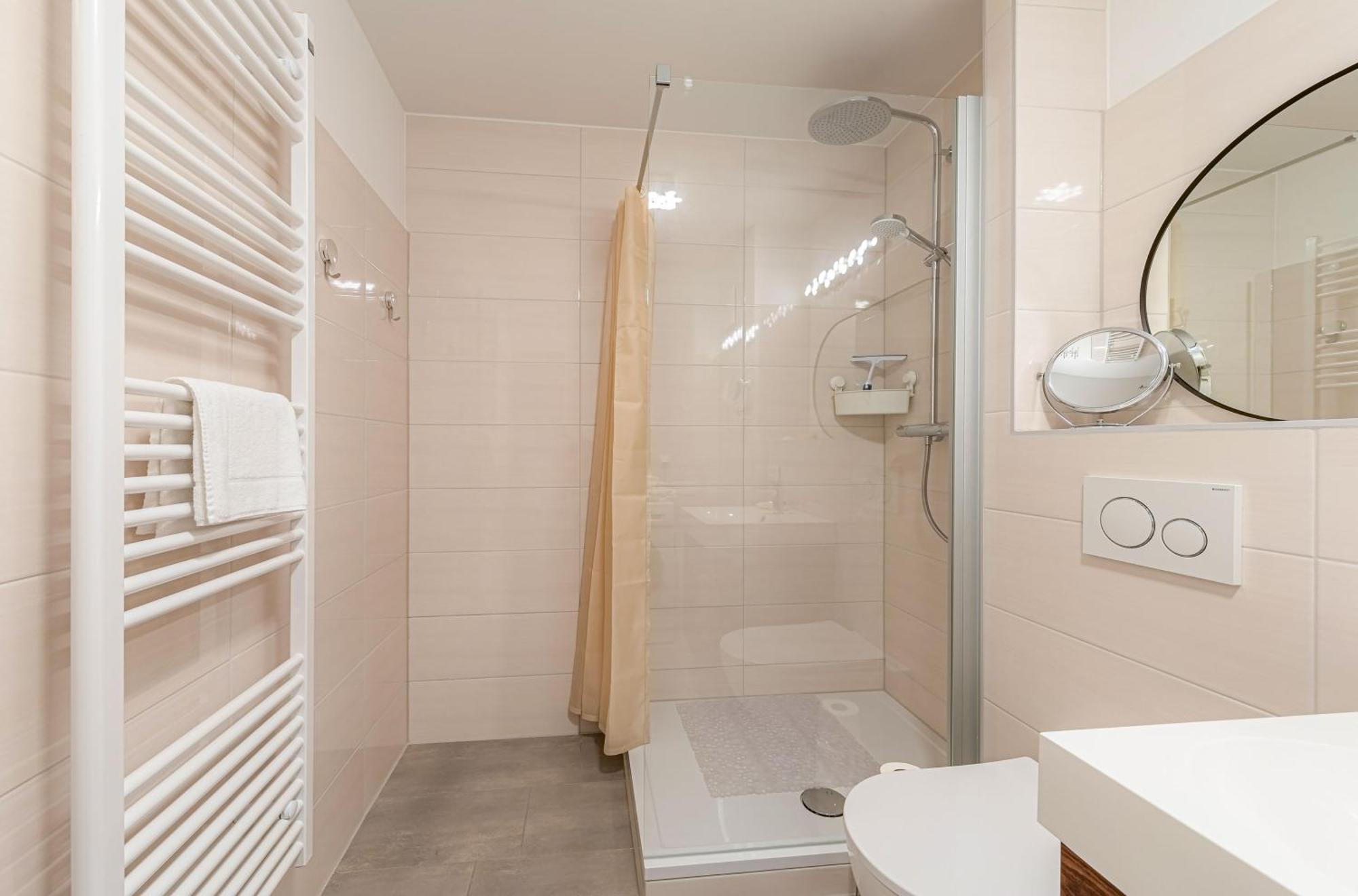 Ferienwohnung Weitblick In Waren Waren  Exterior foto